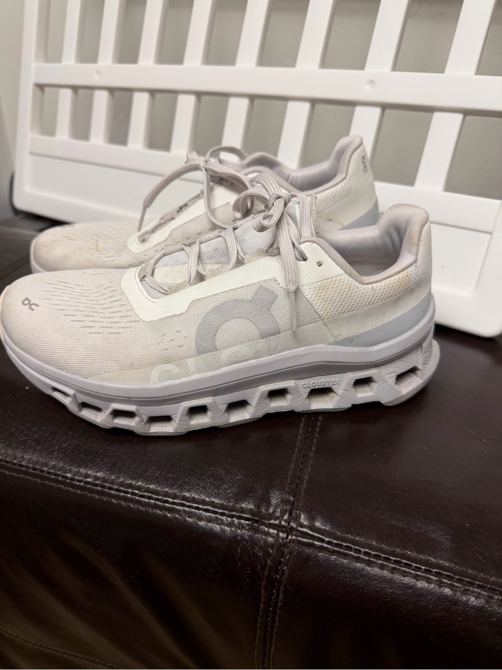 On Running Women's Cloudtec Sneakers - White/Light Gray